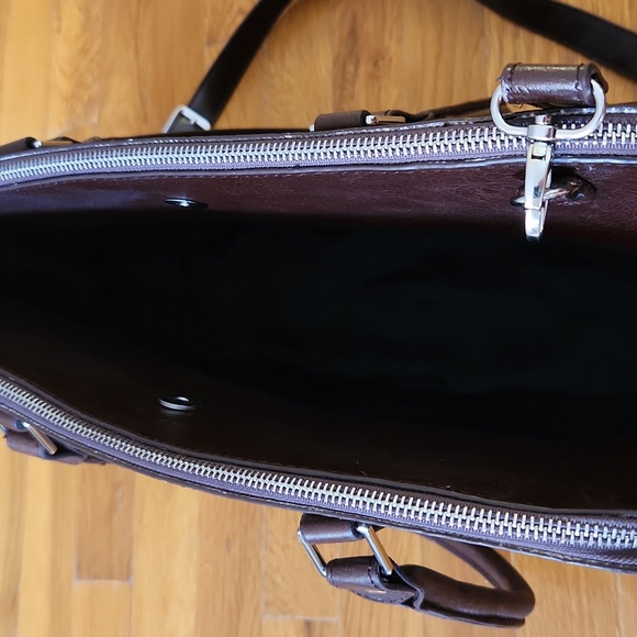 Snake Skin Laptop Cross Body - Picture 8 of 12